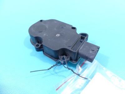 Моторчик 4 pin регулятор шторка жалюзі renault clio iv 12-20 фото №1