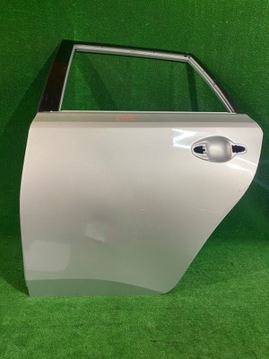 Дверь задние левая левый задняя toyota auris ii kombi фото №1