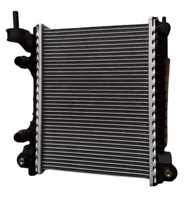 Радиатор maserati ghibli levante grecale 675001057 фото №1