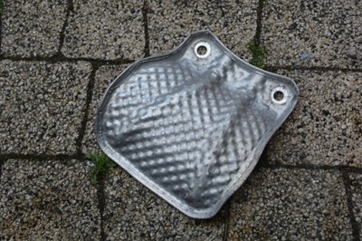 Защита тепловая полуось шарнир audi q7 8k0501721a фото №1