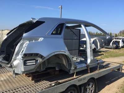 CADILLAC XT5 17 ALETA PARTE TRASERA CUARTO PILAR TECHO  