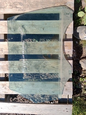 Скло двері правий задня volvo v50 фото №1