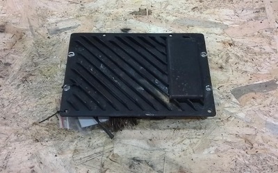 Jaguar xf x250 усилитель aw93-19c164-cu фото №1