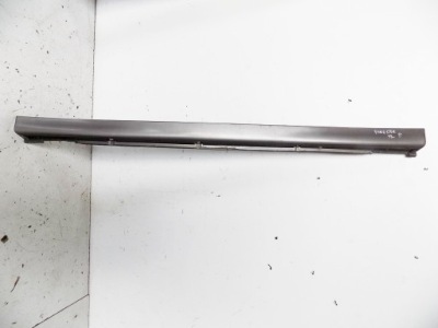 Subaru forester i 98r молдинг поріг права фото №1