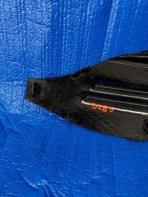 Mercedes w206 левая решётка a2068856501 фото №1