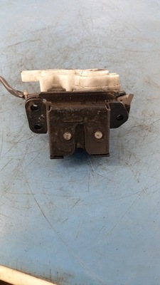 Замок кришки mazda 5 06r 2.0d фото №1