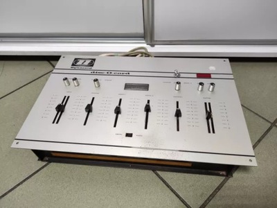 MIKSER DYNACORD SE 500 689