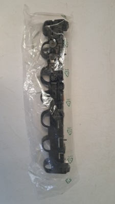 Напрямна бампера задня renault clio iv hb новий ! 850424459r фото №1