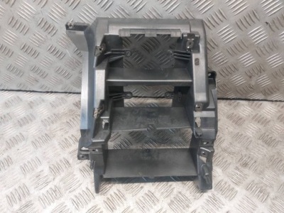 Рамка консолі центральної volkswagen transporter t5 7h1857273b фото №1