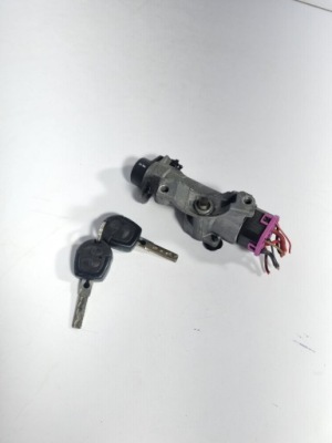 Vw audi замок зажигания с ключами вкладыш замка оригинальный номер 4b0905851c фото №1