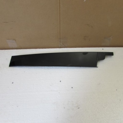 Накладка накладка дверь vw golf sportsvan 510837902c фото №1