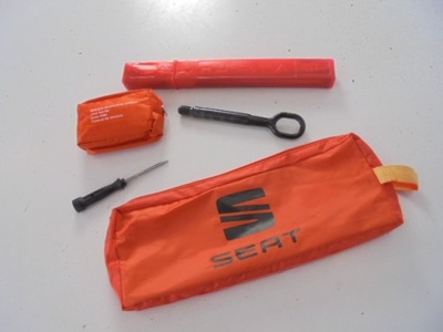 Треугольник аптечка ушко seat tarraco 20 r фото №1