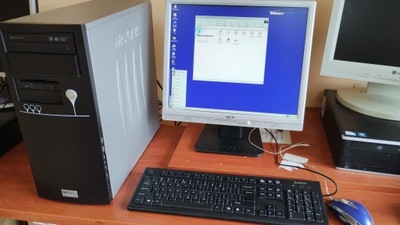 RETRO zestaw komputerowy Celeron 500, 224MB ram, DVD, monitor, 20GB Hdd, S3