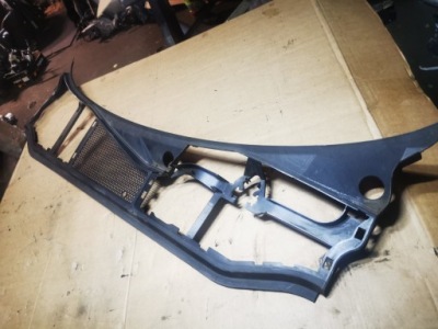 Audi a6 c8 жабо верхній eu 4k1819403 фото №1