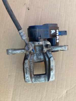 Kia niro ii 2024 суппорт тормозной правый задняя задний at582-37700 фото №1