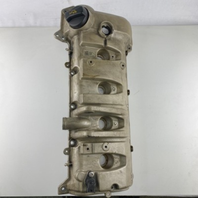 Кришка клапанів porsche panamera 970 cayenne 4.8 v фото №1