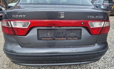 Бампер задня seat toledo ii 2002r фото №1