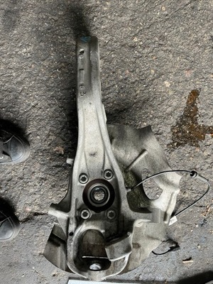 152 alfa stelvio поворотний кулак передня ліва 4x4 q4 фото №1