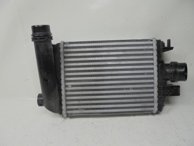 Радіатор інтеркулер 1.3 tce renault arkana 22r. 144966225r фото №1