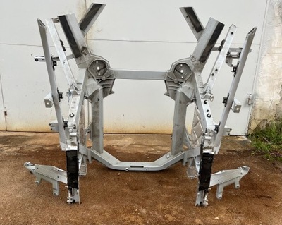 Idealna kpl. рама задня задня audi r8 coupe huracan 4s 21r 1 фото №1