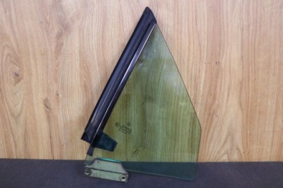 Mercedes slk r170 стекло левая кузовная боковая задняя 2002 rok a1706700310 фото №1