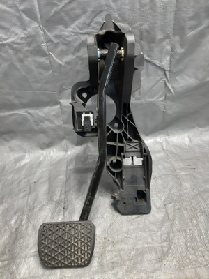 Mercedes glb x247 педаль тормоза автоматическая коробка передач фото №1