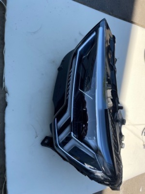 Audi q3 83a фара перед full led левая 83a941033 фото №1