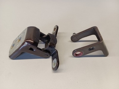 Петля петлі двері лівий задня opel insignia a z41c фото №1