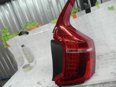 Volvo xc90 ii bdb europa !!! wszystko светится лампа задняя правая фото №1