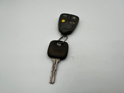 RAKTAS RAKTELIS PULTELIS VOLVO V70 XC70 XC90 9452457 