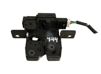 Замок крышки багажника renault clio iii 8200947699 фото №1