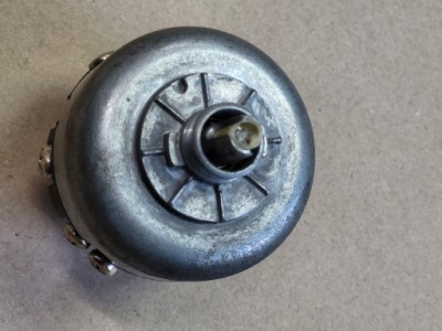 Распределитель тока напряжения mercedes 190 w201 n8432 оригинальный номер eu фото №1