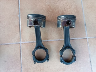 Поршень mercedes w204 1,8 компресор фото №1