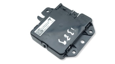 Tesla model 3 блоки управления 175520000b фото №1