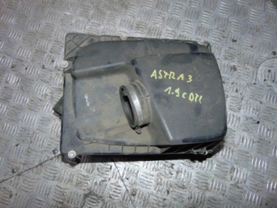 Корпус фільтра повітря opel astra iii 1.9 cdti 4613885936 фото №1