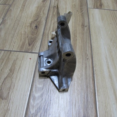 Кронштейн насоса підсилювача renault clio - laguna фото №1