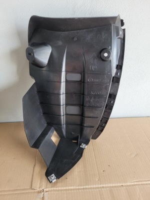 Mazda 3 підкрилок правий задня bhn950341 фото №1