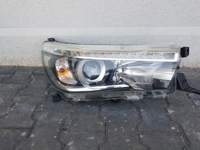 Лампа перед передняя toyota hilux фото №1