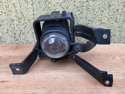 Mitsubishi carisma lift 99-05 противотуманная фара правый передний перед фото №1