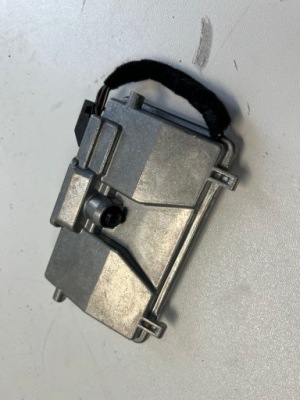 Alfa romeo stelvio камера ассистент поперечина фото №1