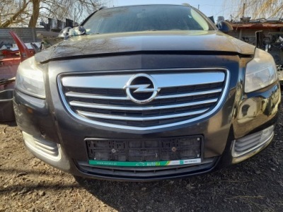 Бампер перед омивачі z22c opel insignia a09-14 комплектний фото №1