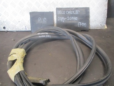 Прокладка двері правий перед iveco daill ii 14-19 фото №1