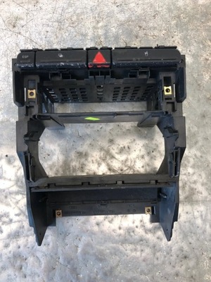 Корзина рамка радио audi a4 b6 8e0858005e фото №1