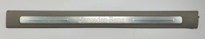 Накладка накладка порога  лівий передні  mercedes w245 a1696801174 фото №1