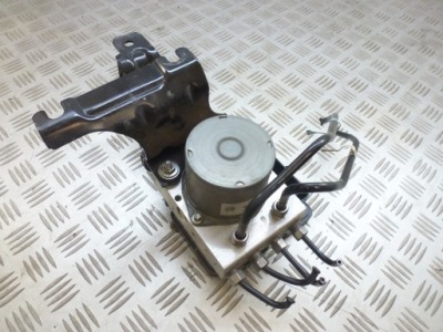 Насос модуль abs jeep cherokee kl 3.2 v6 68293541ab фото №1