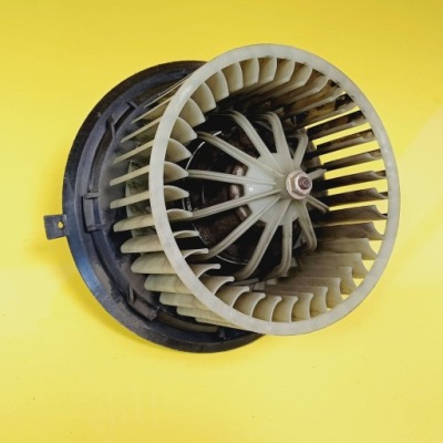 Воздуходувка обдув вентилятор fiat tempra 90225 nr400 фото №1