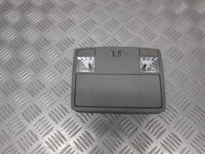 Освітлення кабіни середній mazda 5 gk2a69970 фото №1