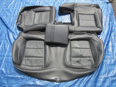 Malibu 12 обшивка обивка сиденье задняя кожа kpl фото №1