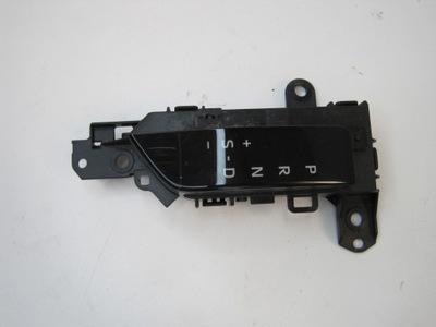 Панель дисплей передач toyota rav4 v 76l816 фото №1