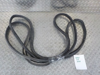 Transit mk8 12-18 прокладка двері задня фото №1